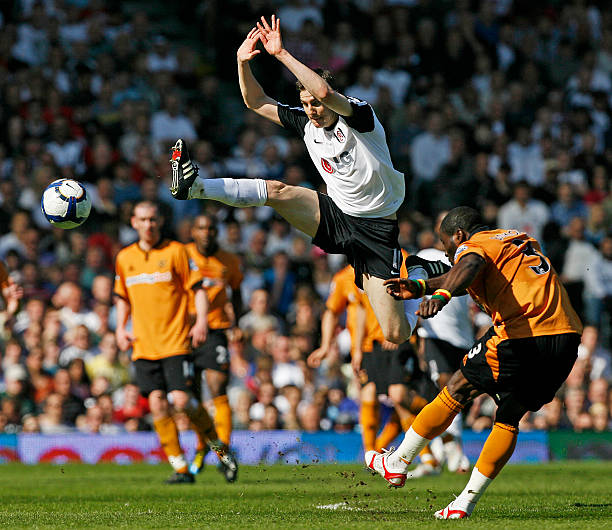 借顽强的防 借顽强的防