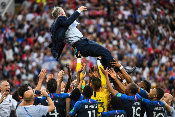 地描述了在 地描述了在