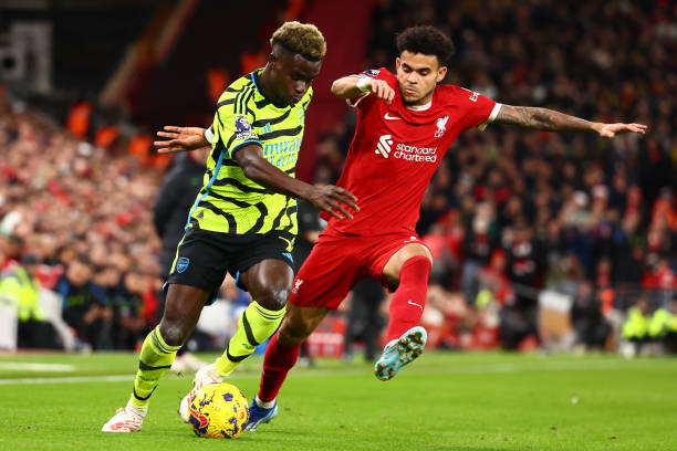 展示了他個 展示了他個